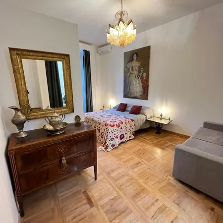 Bed & Breakfast Attico Ventaglieri With Panoramic Terrace Napoli